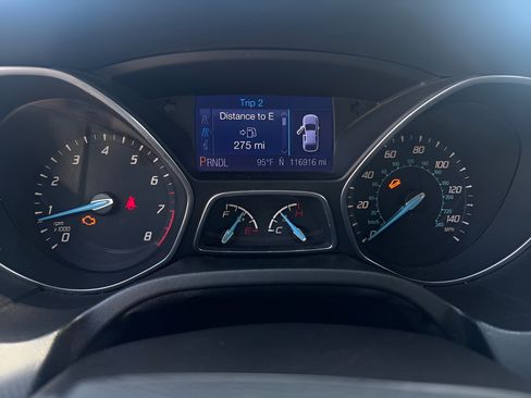 Used 2013 Ford Focus SE FWD image 21