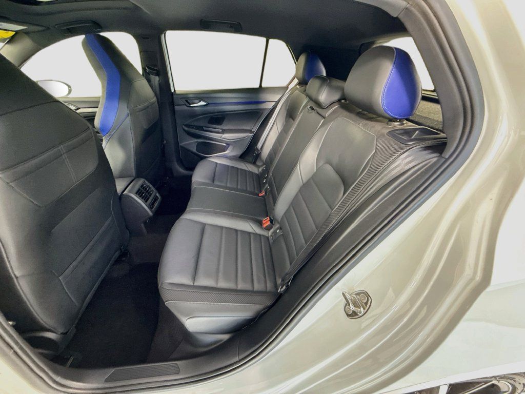 Used 2024 Volkswagen Golf R AWD/4WD image 21