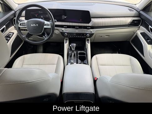 Used 2023 Kia Telluride EX w/ EX Captain's Chair Package FWD image 11