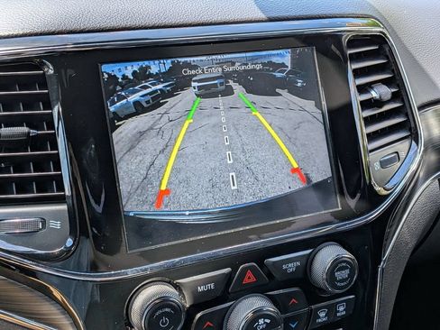 Certified 2020 Jeep Grand Cherokee Limited AWD/4WD image 21