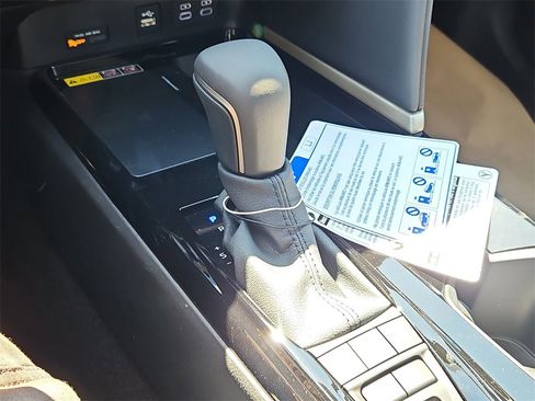 New 2026 Toyota Camry Hybrid image 18