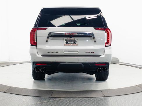 Used 2024 GMC Yukon XL AT4 w/ AT4 Premium Package AWD/4WD image 11