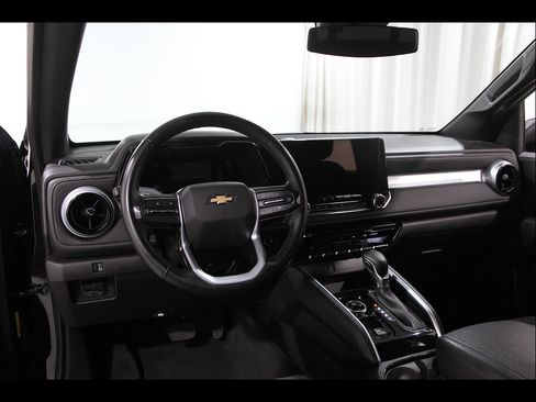 Used 2023 Chevrolet Colorado LT w/ LT Convenience Package AWD/4WD image 6