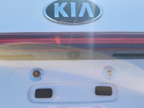 Used 2020 Kia Forte LXS image 21