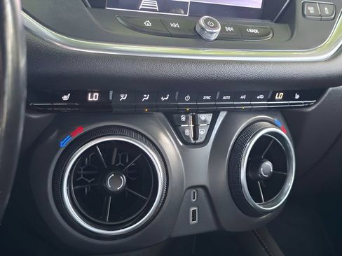 Used 2022 Chevrolet Blazer LT w/ Midnight/Sport Edition FWD image 25