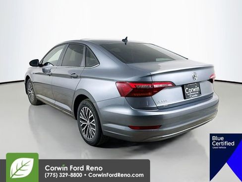 Used 2019 Volkswagen Jetta SEL w/ Cold Weather Package FWD image 6
