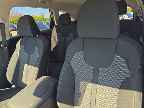 New 2026 Kia Sorento LX image 23