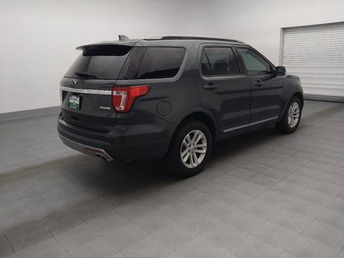 Used 2016 Ford Explorer XLT w/ Equipment Group 202A FWD image 10