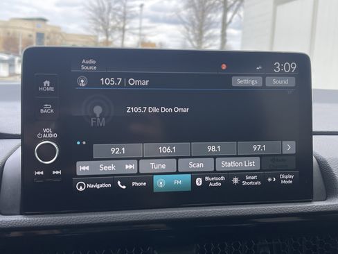 Used 2023 Honda CR-V Sport Touring image 13