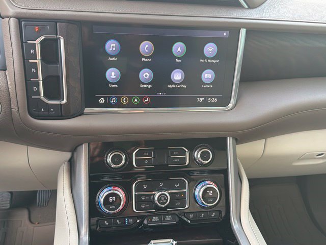 Used 2021 GMC Yukon Denali w/ Denali Premium Package AWD/4WD image 17