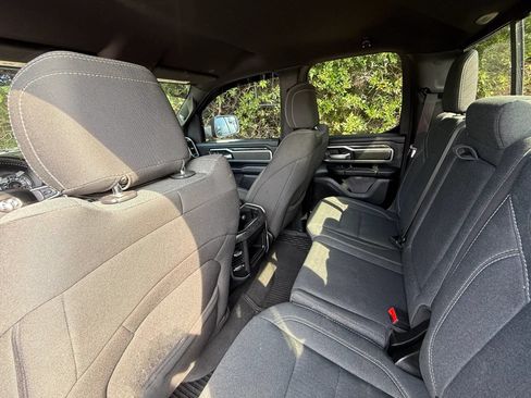 Used 2021 RAM 1500 Big Horn AWD/4WD image 34