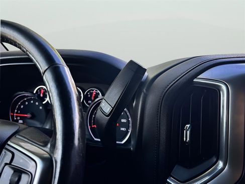 Used 2021 Chevrolet Silverado 1500 LT Trail Boss w/ Bed Protection Package image 17