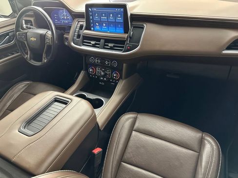 Used 2022 Chevrolet Suburban High Country w/ Max Trailering Package AWD/4WD image 38