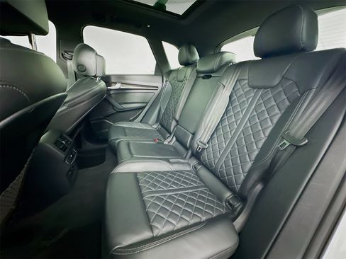 Used 2023 Audi SQ5 Premium Plus w/ Premium Plus Package image 26