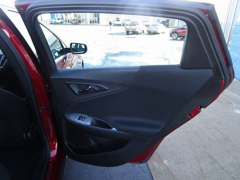 Certified 2024 Chevrolet Malibu LT image 20