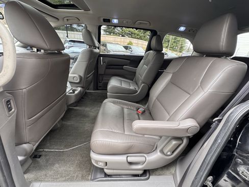 Used 2015 Honda Odyssey EX-L image 19