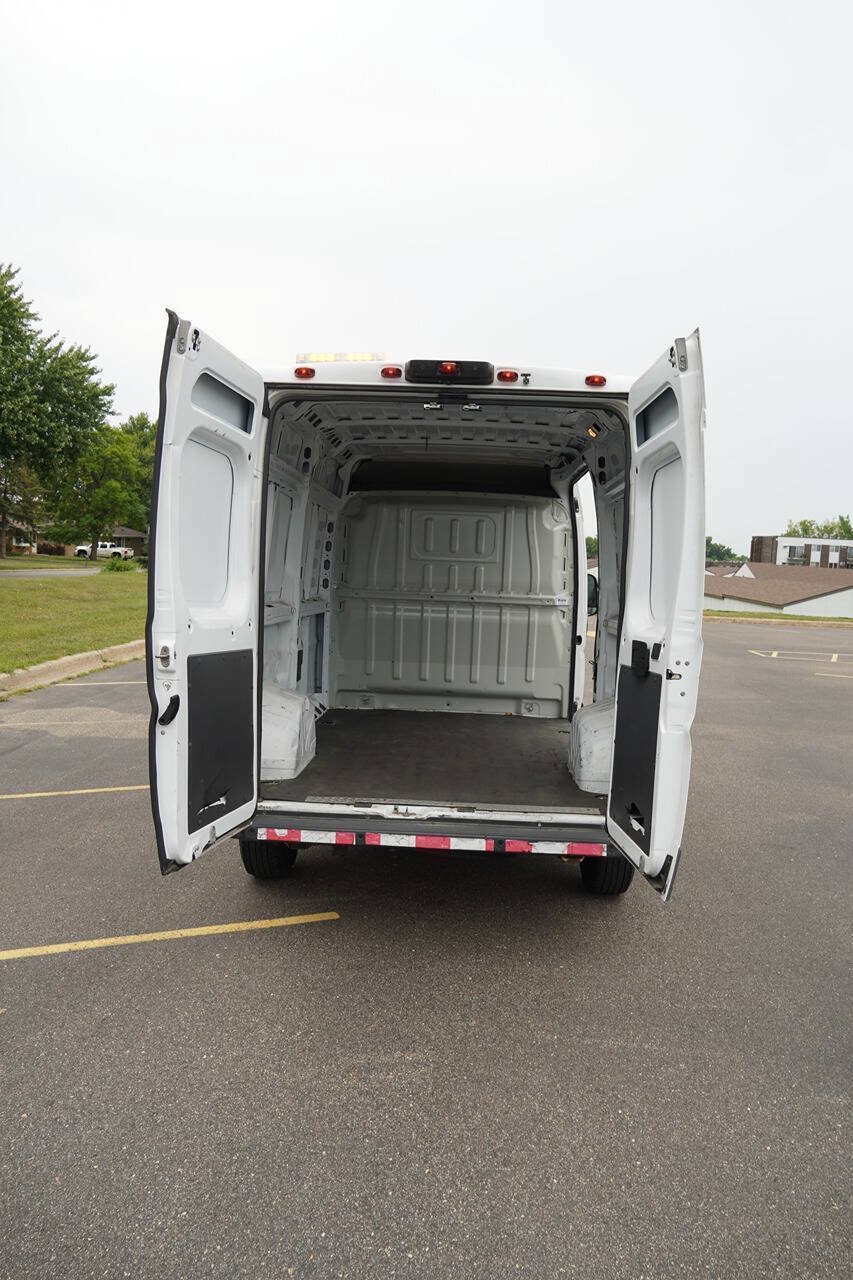 Used 2018 RAM ProMaster 2500 FWD image 24