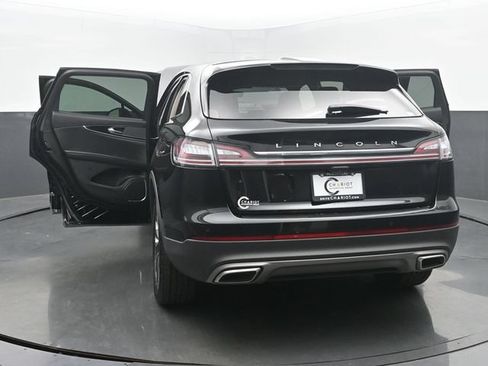 Used 2023 Lincoln Nautilus Reserve AWD/4WD image 58