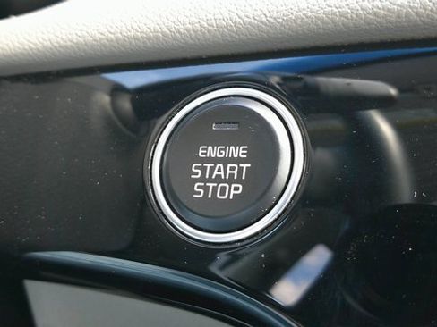 Used 2020 Kia Sportage EX image 12