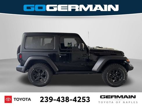 Used 2020 Jeep Wrangler Sport AWD/4WD image 11