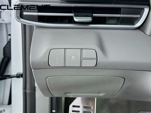 Certified 2026 Hyundai Elantra Sport FWD image 13