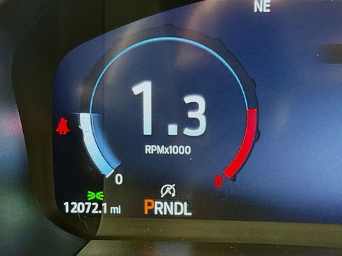 Used 2025 Ford Explorer ST-Line w/ Premium Package image 12