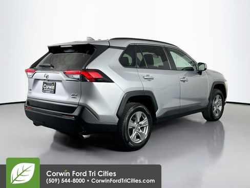 Used 2023 Toyota RAV4 XLE image 15