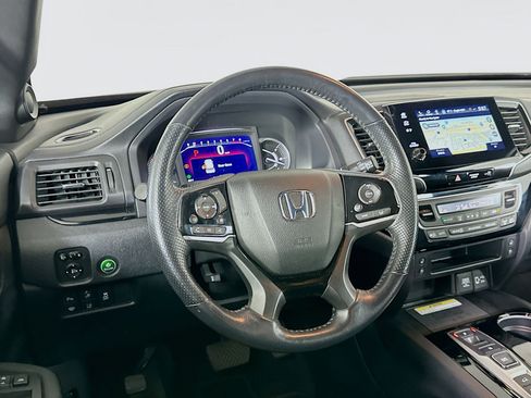 Used 2022 Honda Passport Elite image 18