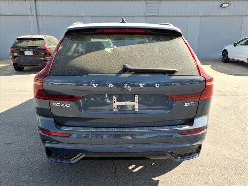 New 2026 Volvo XC60 B5 Ultra w/ Protection Package Premier AWD/4WD image 4