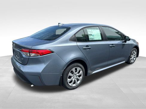 New 2026 Toyota Corolla LE FWD image 5