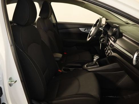 Used 2024 Kia Forte LXS FWD image 19