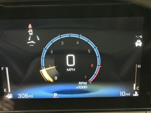 New 2026 Chevrolet Trax LT w/ Driver Confidence Package FWD image 28