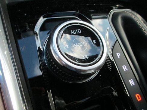 New 2026 GMC Canyon Denali image 25