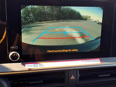 New 2026 Toyota Prius LE image 12