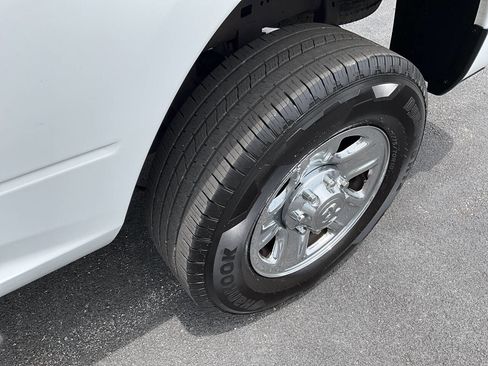 Used 2017 RAM 2500 Tradesman w/ Popular Equipment Group AWD/4WD image 41