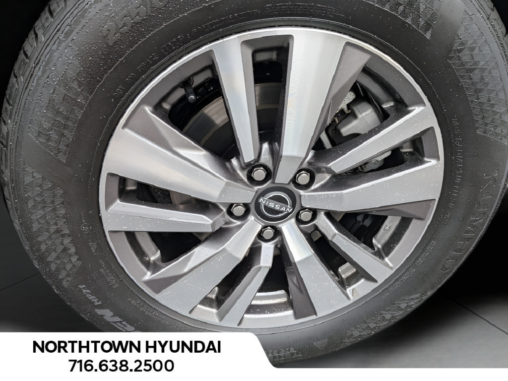 Used 2026 Nissan Pathfinder SL AWD/4WD image 45