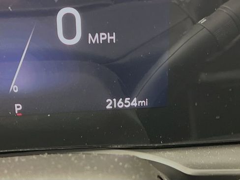 Used 2025 Buick Envista Avenir image 9