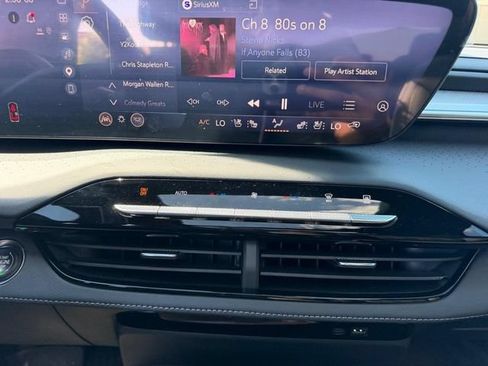 Used 2026 Buick Enclave Avenir w/ Super Cruise Package AWD/4WD image 20
