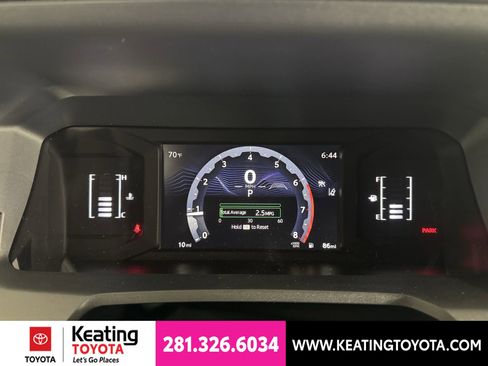 New 2026 Toyota 4Runner SR5 AWD/4WD image 12