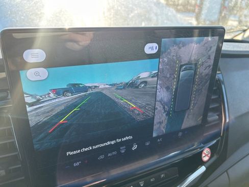 Used 2023 Ford Transit 350 XLT image 17