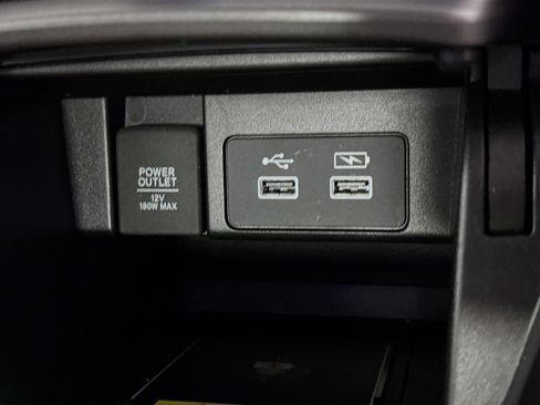Used 2021 Honda Accord Sport image 41