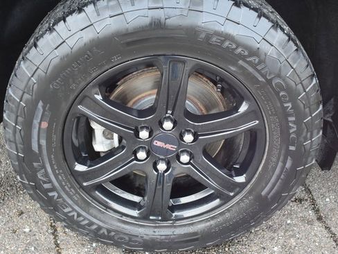 Used 2020 GMC Acadia AT4 image 49