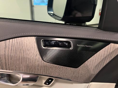 Used 2022 Volvo XC90 T6 Inscription image 26