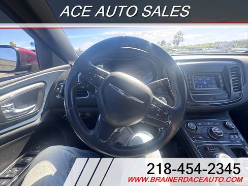 Used 2015 Chrysler 200 S w/ Comfort Group AWD/4WD image 16