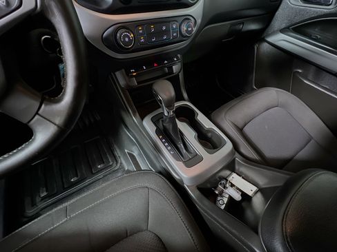 Used 2022 Chevrolet Colorado LT w/ Fleet Safety Package image 25