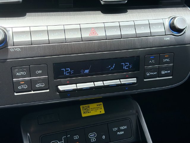 New 2026 Hyundai Kona Limited FWD image 16