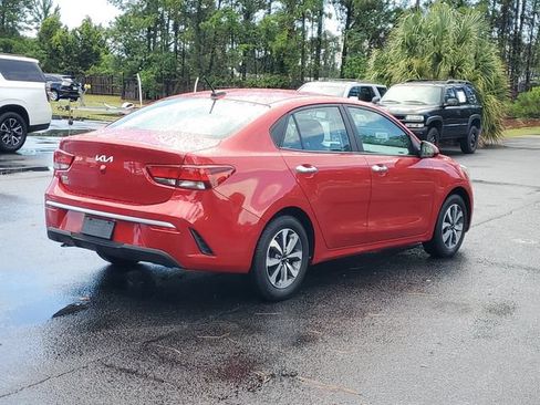 Used 2022 Kia Rio S w/ Technology Package FWD image 4