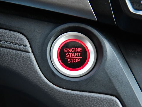 Used 2018 Honda Odyssey LX image 25