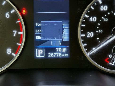 Used 2025 Nissan Sentra S FWD image 13