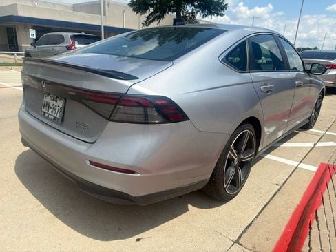 Used 2023 Honda Accord Sport image 5